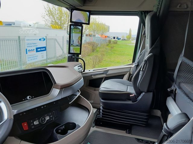 Standard SZM DAF FT XG+ 530