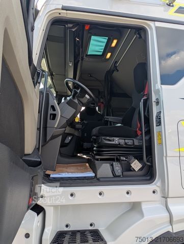 Standardní tahač MAN TGX 18.520 BL SA 4x4 Hydrodrive, MIETEN?