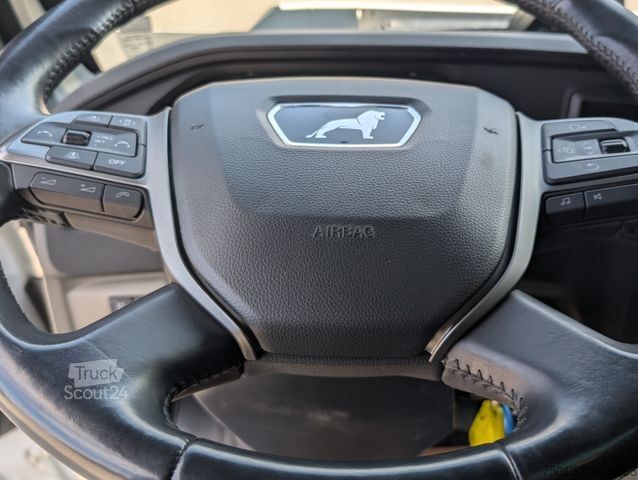 Standardni vlačilec MAN TGX 18.520 BL SA 4x4 Hydrodrive, MIETEN?