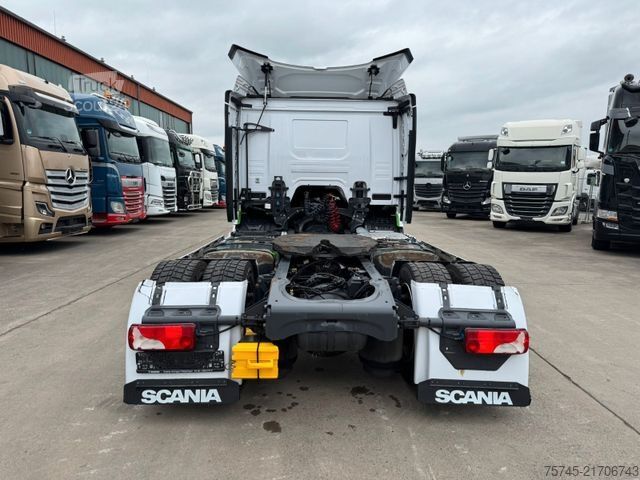 Standard dragbil SCANIA P 450 * RETARDER  * STANDHEIZUNG * 1 X LIEGE *