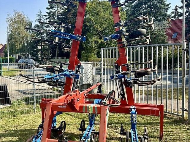 Zemědělská motyka Hatzenbichler Fronthacke 8 reihig