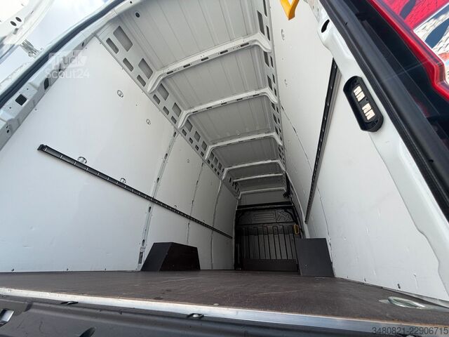 Furgão de teto alto IVECO DAILY 35S18V L4H3 JUMBO AUTOMATIK 3,5t-AHK 176PS