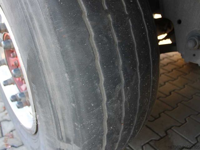 Hladilna polprikolica SCHMITZ CARGOBULL SCB S3B, THERMO KING SLXe 300, 2X PALLET BASKET