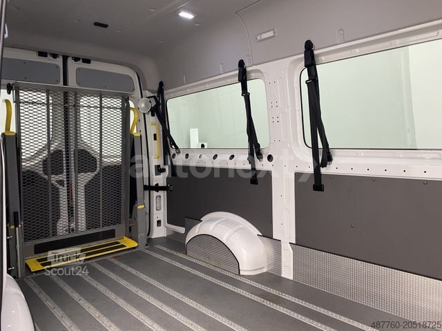 Мікроавтобус VOLKSWAGEN Crafter 35 *ROLLSTUHL-LIFT* KAMERA+STNADHEIZ. 21