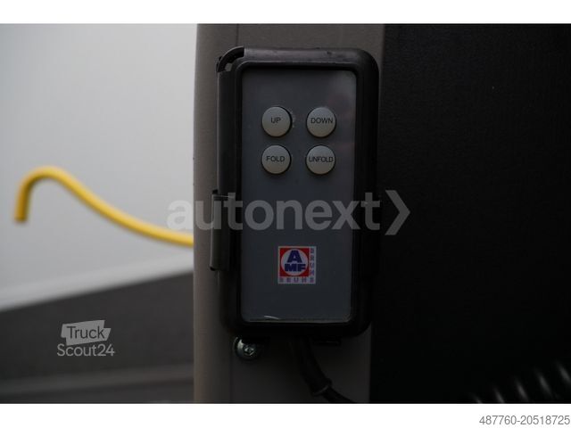 Мікроавтобус VOLKSWAGEN Crafter 35 *ROLLSTUHL-LIFT* KAMERA+STNADHEIZ. 21