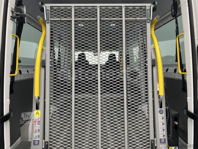 Мікроавтобус VOLKSWAGEN Crafter 35 *ROLLSTUHL-LIFT* KAMERA+STNADHEIZ. 21