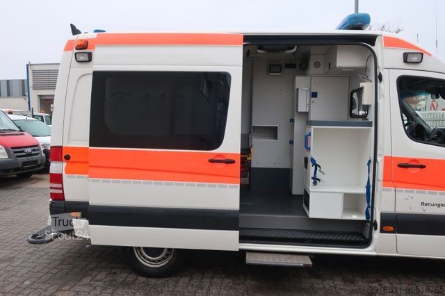 Samochód strażacki MERCEDES-BENZ Sprinter 316CDI KTW 1.Hand / Automatik / FN:126