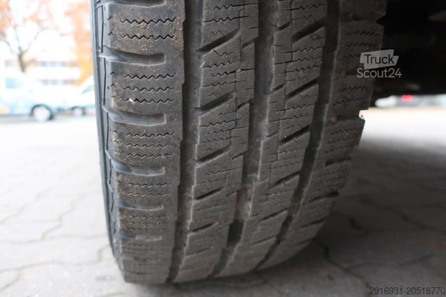 Kassevogn VOLKSWAGEN T5 Transporter Kasten 4Motion/Klima/AHK/FN: 253