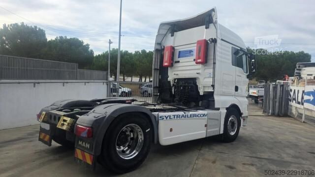 Tractor estándar MAN TGX 18.500