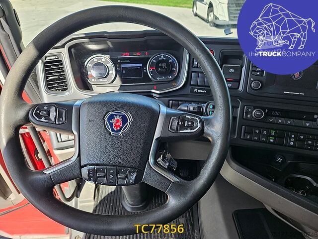 Συρόμενος μουσαμάς Scania R 450