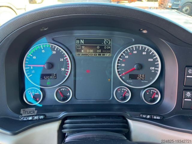 Holztransporter LKW MAN TGS 33.500 6X6 HOLZ-LKW + PENZ 12Z EURO6