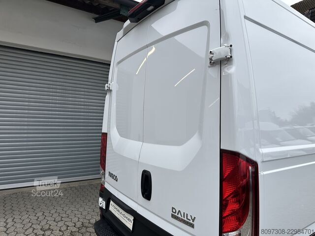 Βαν με ψηλή οροφή Iveco 35S18 Hi Matic L4H2 Maxi  LED   Air Matic   NAVI