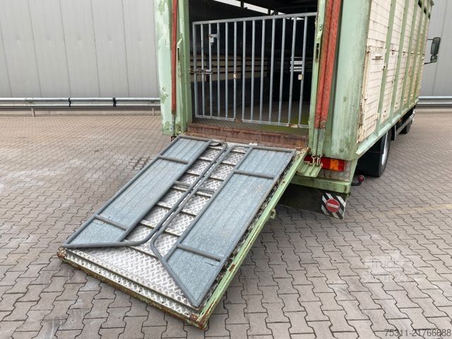 Dyretransportbil MERCEDES-BENZ 1317 L Viehtransporter*Pferde*Manuell*2xAHK