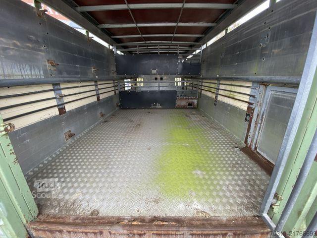 Dyretransportbil MERCEDES-BENZ 1317 L Viehtransporter*Pferde*Manuell*2xAHK