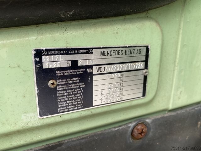 Dyretransportbil MERCEDES-BENZ 1317 L Viehtransporter*Pferde*Manuell*2xAHK