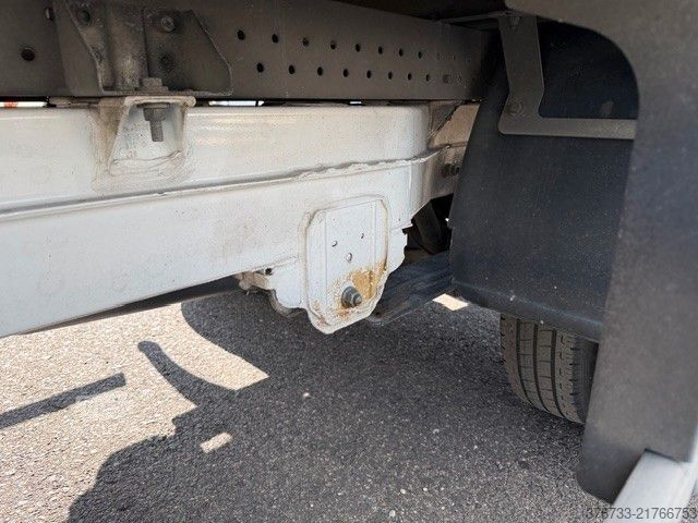 Dostavno vozilo s kesonom MAN TGE 5.160 4x2 SB ¤6E Klima Navi LBW