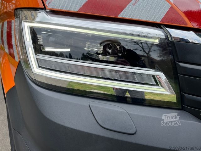 Transporter mit Pritsche & Plane VOLKSWAGEN CRAFTER PRITSCHE+PLANE 4 MOTION AHK KLIMA KAMERA