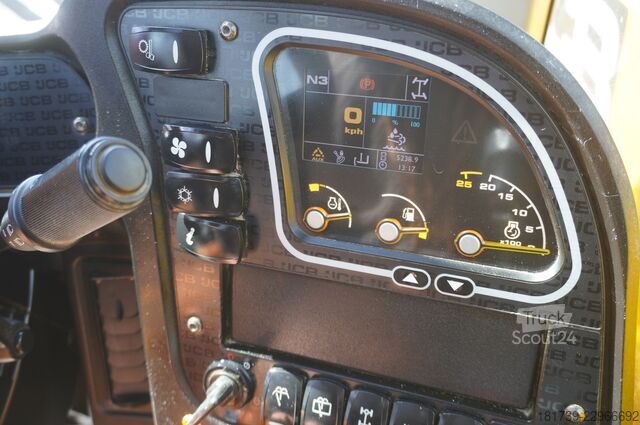 Τηλεφορτωτής JCB 526-56 AGRI Plus / 5.6 m / joystick