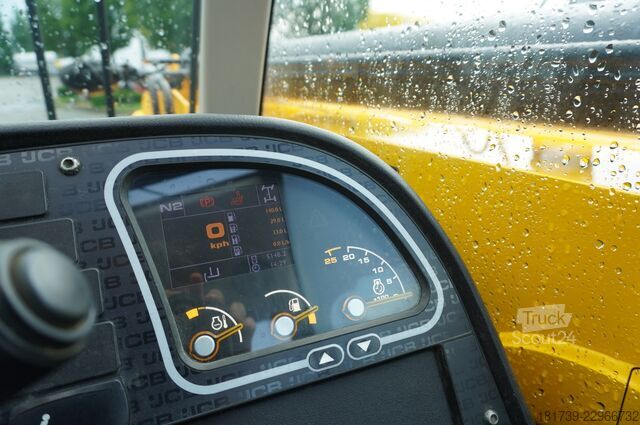 Τηλεφορτωτής JCB 535-95 / 3.5 T / range 9.5 m / joystick