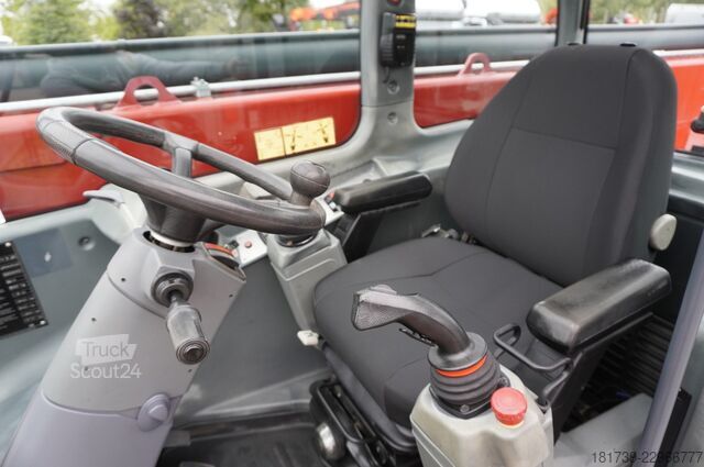 Τηλεσκοπικός φορτωτής MAGNI RTH 5.26 telescopic loader / Range 26 m