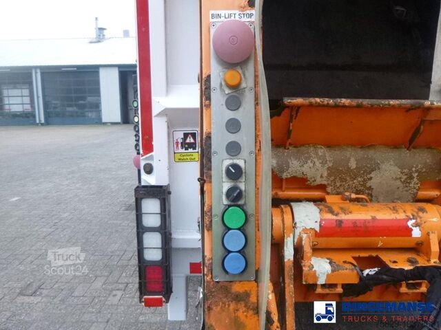 Vehículo de recogida de basuras Mercedes Econic 2629 6x2 RHD Faun Variopress refuse truck