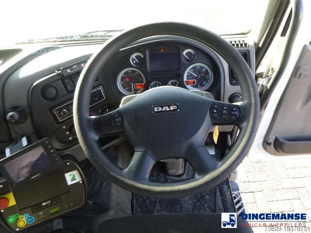 Çöp toplama aracı DAF LF 55.220 4X2 RHD Farid refuse truck