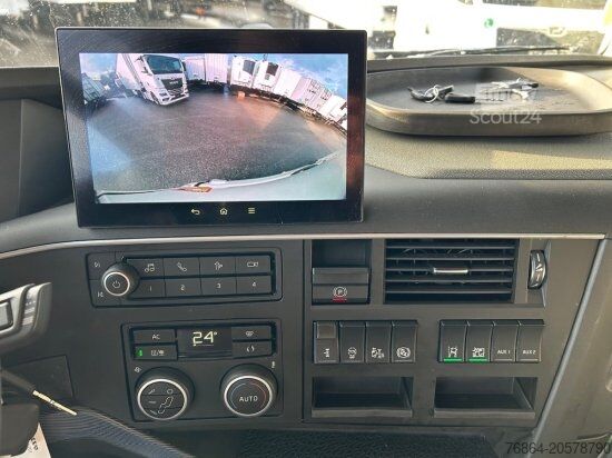 Ciągnik siodłowy typu volume VOLVO FH 460 E6, LOW DECK, VOLL-LUFT, I SAVE, I-SHIFT, STANDKLIMA