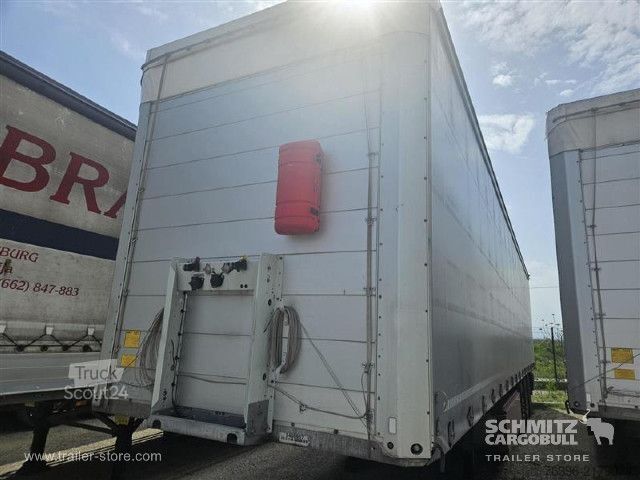 Auflieger mit Pritsche & Plane Schmitz Cargobull Semitrailer Curtainsider Standard