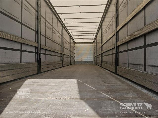 Auflieger mit Pritsche & Plane Schmitz Cargobull Semitrailer Curtainsider Standard
