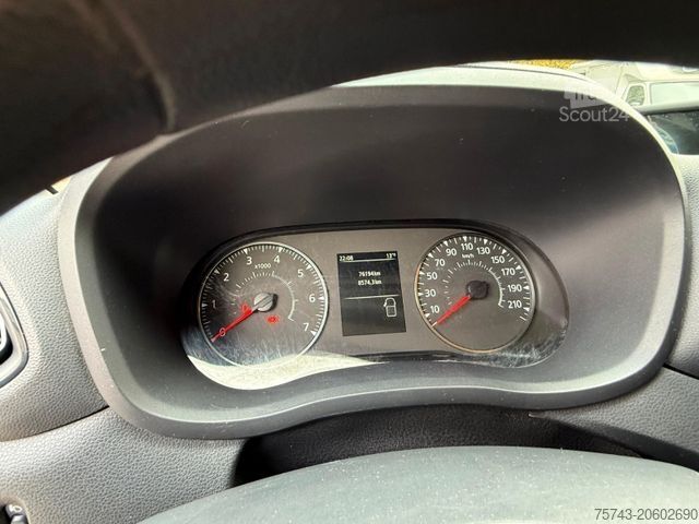 Viehtransporter RENAULT Master STX 3 Sitzer Standard L2