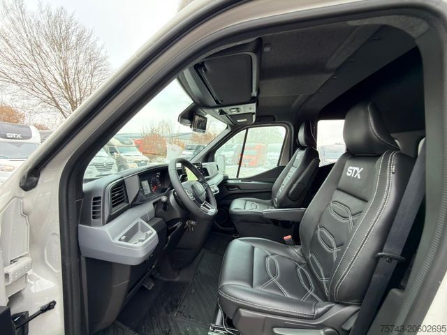 Viehtransporter RENAULT Master STX 5 Sitzer Haras ex. Lang Automatik