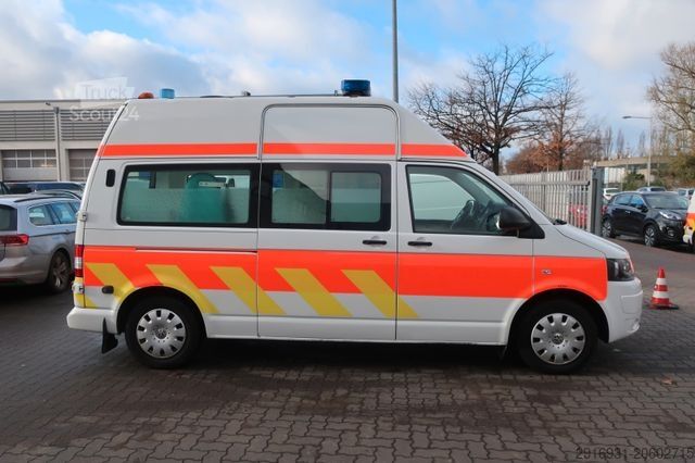 Пожежна машина VOLKSWAGEN T5 Transporter Hochdach lang/KTW/Klima/FN: A29