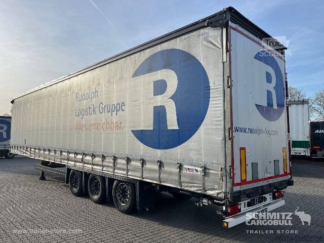 Öppen semitrailer med kapell Schmitz Cargobull Curtainsider Mega Getränke