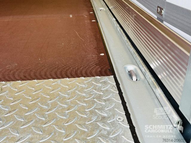Semi-remorque bâchée Schmitz Cargobull Curtainsider Standard Getränke