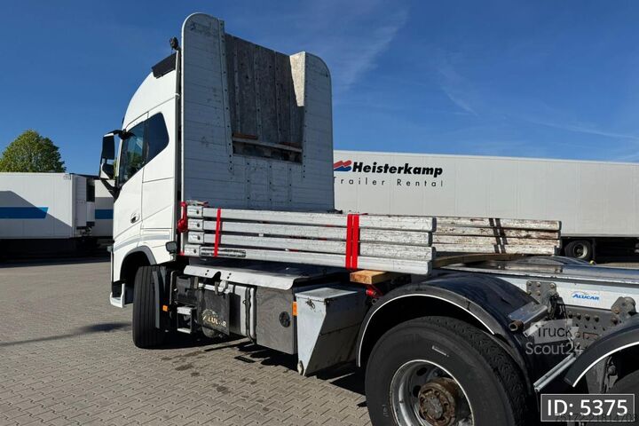 Transportador de madeira Volvo FH16 750 Globetrotter XL, Euro 6, 8x4 / Hydraul...