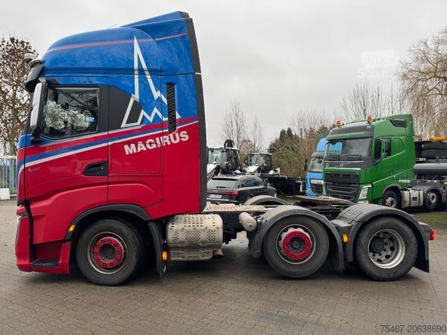 Ciężarówka ciężkiego typu IVECO AS440S48TX/P GGVS Spezial Edition