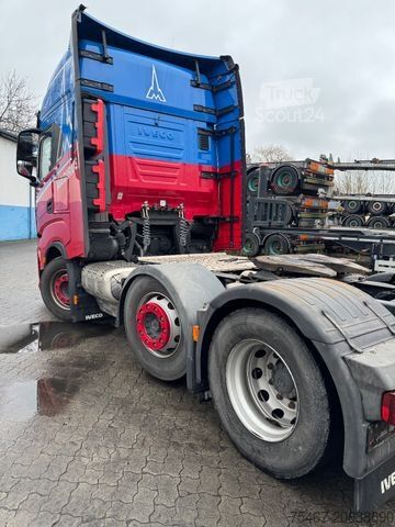 Ciężarówka ciężkiego typu IVECO AS440S48TX/P GGVS Spezial Edition