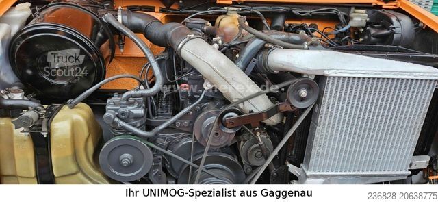 Dostosowany van UNIMOG U1400