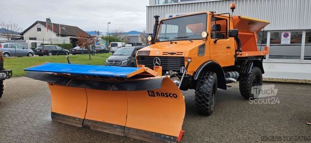 Specialios paskirties sunkvežimis UNIMOG U1400