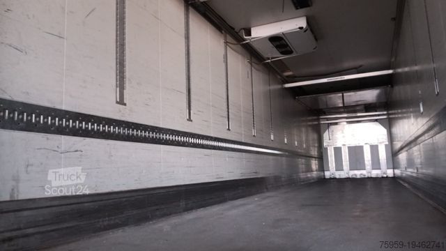 Hűtő félpótkocsi KRONE SDR27eL4-MT Blumen BiTemp TK SLXi Double Rolltor