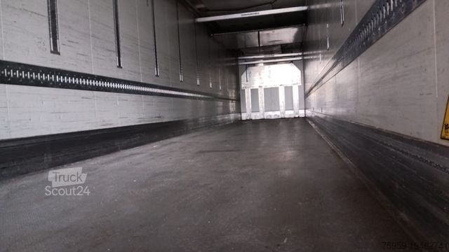 Hűtő félpótkocsi KRONE SDR27eL4-MT Blumen BiTemp TK SLXi Double Rolltor