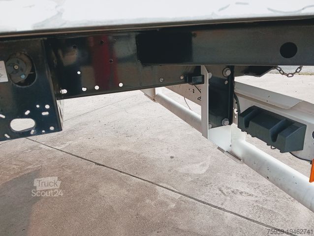 Hűtő félpótkocsi KRONE SDR27eL4-MT Blumen BiTemp TK SLXi Double Rolltor