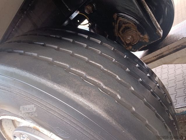 Naczepa chłodnia KRONE SDR27eL4-MT Blumen BiTemp TK SLXi Double Rolltor