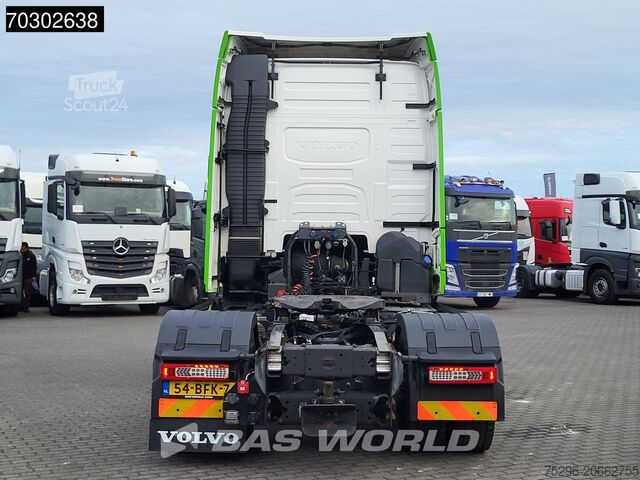 Standard-SZM Volvo FH 420 4X2 NL-Truck VEB+ 80% Tyres Trailer-coup...