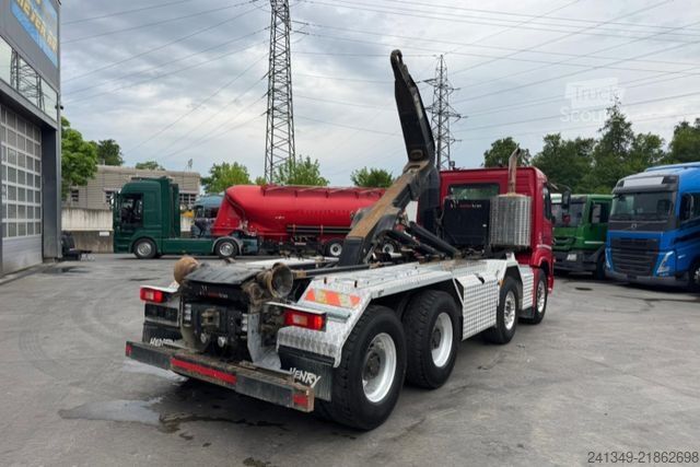 Tovornjak s kavljem za kontejnerje VOLVO FMX-460 8x4 Hiab 26T