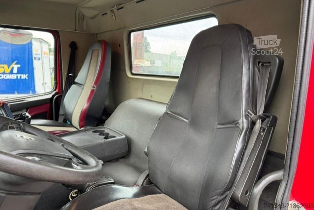 Tovornjak s kavljem za kontejnerje VOLVO FMX-460 8x4 Hiab 26T