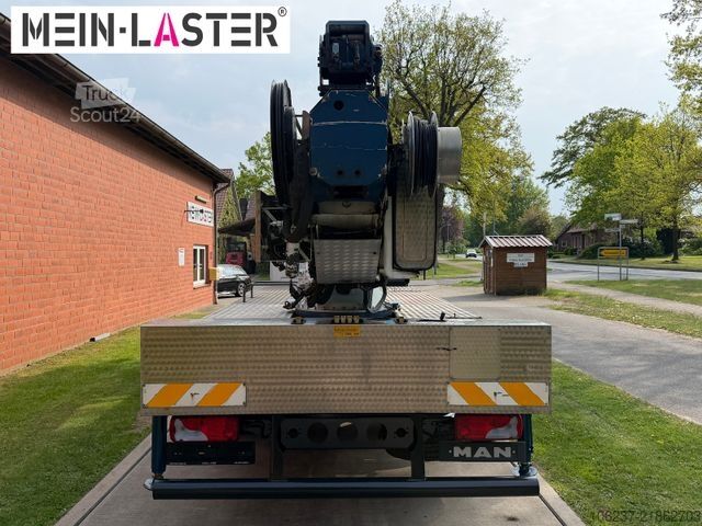 Autoutilitară cu macara montată pe șasiu de camion MAN 8.180 Cormach 23000 36-3 32 Meter Montagekran