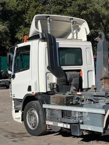 Haakarm vrachtwagen DAF CF 250 VDL-Abrollkipper mit Planenaufbau u. LBW