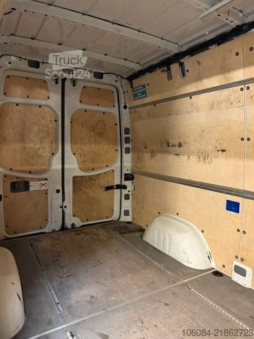 Panelová dodávka VOLKSWAGEN Crafter Kasten L2H2 Klima Tempomat AHK 2.Hand