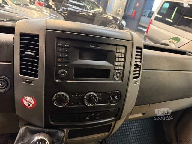 Dodávka s vysokou strechou VOLKSWAGEN Crafter Kasten L2H2 Klima Tempomat AHK 2.Hand